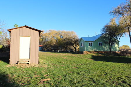 Totally Updated and Remodeled Cottage! - image 20