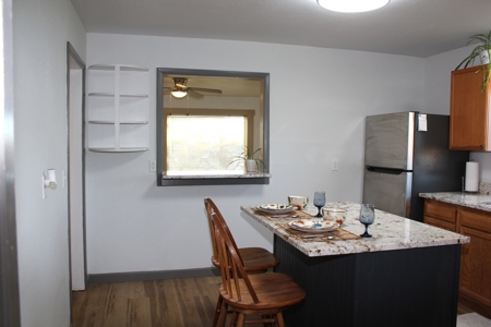 Totally Updated and Remodeled Cottage! - image 15