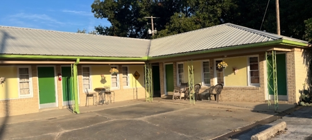 Motel for sale Corning Arkansas with highway frontage  investment - image 1