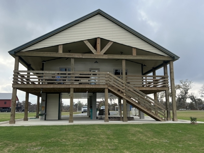 Beautiful Lake Home for Sale in North Wilderness Subdivision - image 7