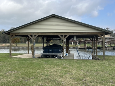 Beautiful Lake Home for Sale in North Wilderness Subdivision - image 28