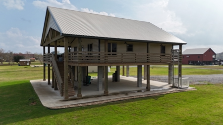 Beautiful Lake Home for Sale in North Wilderness Subdivision - image 12