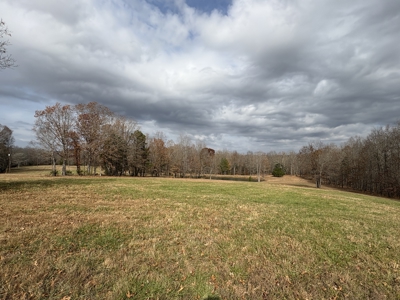 Country Home for Sale in Wayne County, Tennessee - image 21