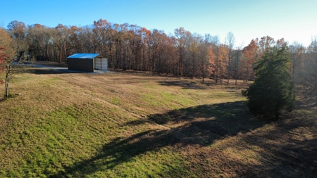 Country Home for Sale in Wayne County, Tennessee - image 16