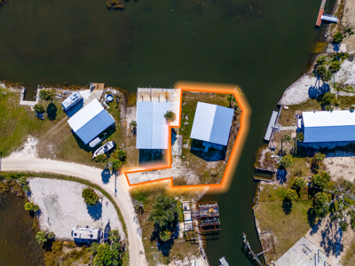Canal Front Property For Sale on Cedar Island! - image 16
