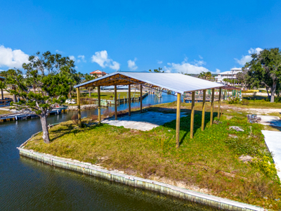 Canal Front Property For Sale on Cedar Island! - image 13