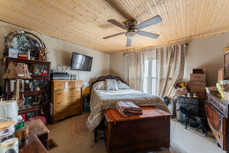 Creekfront Property for sale in the Arkansas Ozarks - image 21