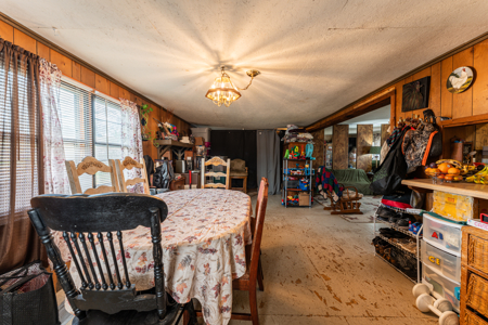 Creekfront Property for sale in the Arkansas Ozarks - image 11