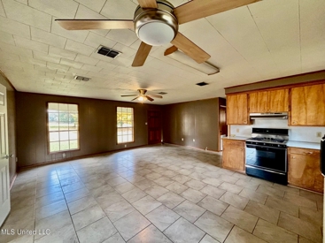 Listing 215