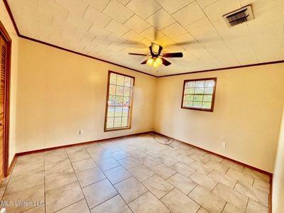 Charming 2-Bedroom Brick Home in Jayess, MS - image 5