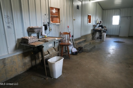Income-Producing Poultry Farm in Silver Creek, Mississippi - image 14