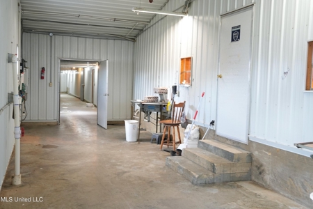 Income-Producing Poultry Farm in Silver Creek, Mississippi - image 17