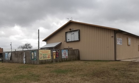 Commercial Property for Sale in Chanute, KS - image 2