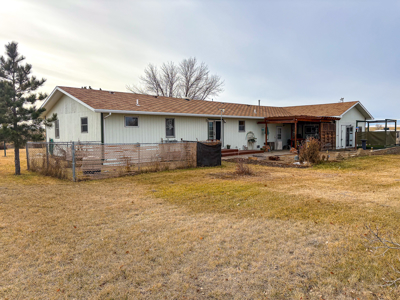 Charming Country Home Just 4 Miles North of Glasgow - image 3