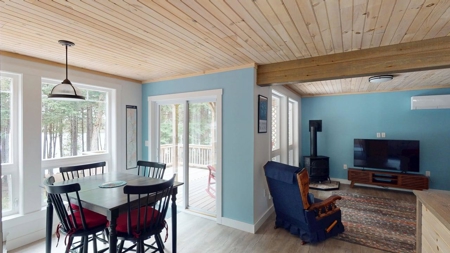 Downeast Lakefront Cottage - Robbinston, Maine - image 23