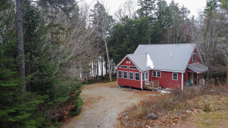 Downeast Lakefront Cottage - Robbinston, Maine - image 2