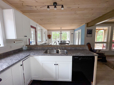 Downeast Lakefront Cottage - Robbinston, Maine - image 19