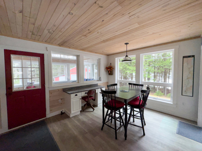 Downeast Lakefront Cottage - Robbinston, Maine - image 21