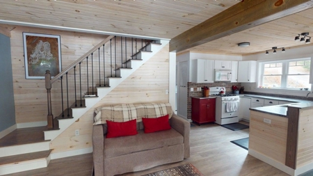 Downeast Lakefront Cottage - Robbinston, Maine - image 27