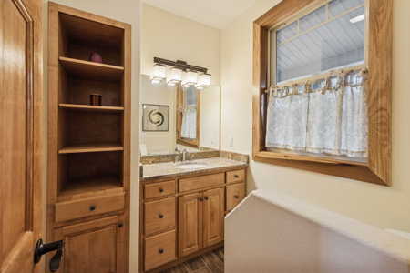 Custom-Built Home in Lake-View Community of Byrdstown, TN - image 5