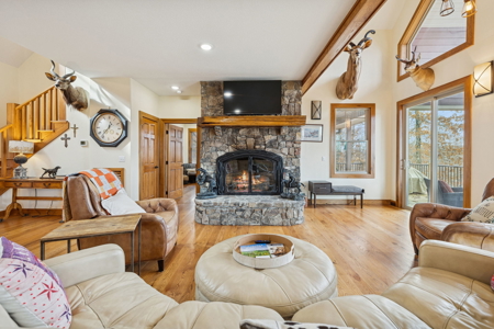 Custom-Built Home in Lake-View Community of Byrdstown, TN - image 6