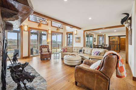 Custom-Built Home in Lake-View Community of Byrdstown, TN - image 32