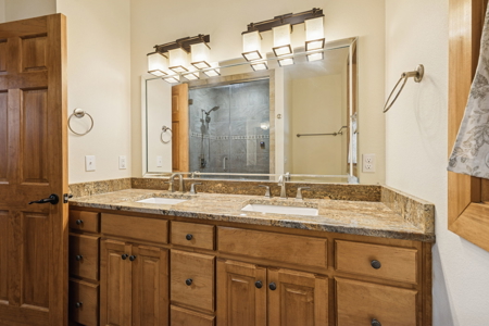 Custom-Built Home in Lake-View Community of Byrdstown, TN - image 21