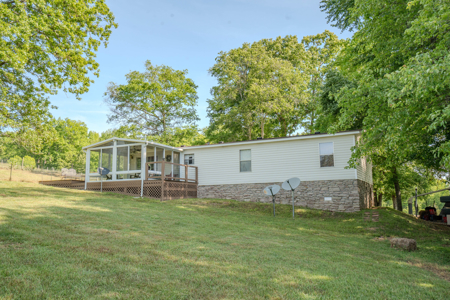 94± Acre Tn Country Home, Hunting, Lake & Creek Frontage! - image 18