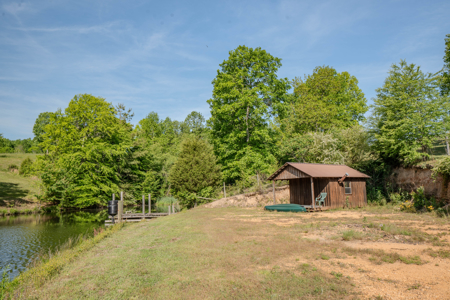94± Acre Tn Country Home, Hunting, Lake & Creek Frontage! - image 24