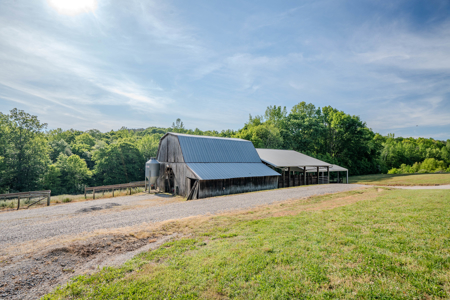 94± Acre Tn Country Home, Hunting, Lake & Creek Frontage! - image 31
