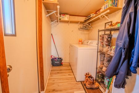 Tennessee 94 Acres of Turn-Key Country Living! - image 21