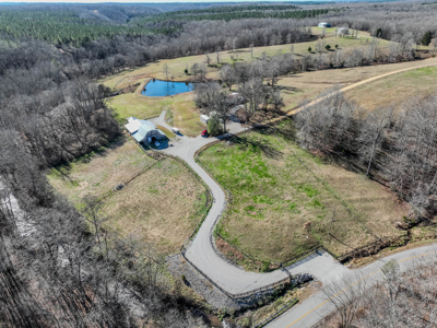 Tennessee 94 Acres of Turn-Key Country Living! - image 6