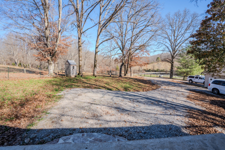 Tennessee 94 Acres of Turn-Key Country Living! - image 36