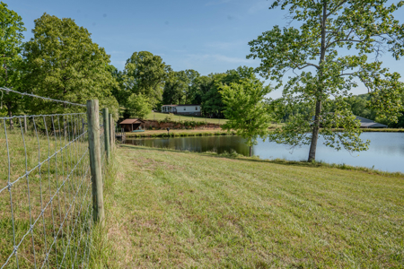 94± Acre Tn Country Home, Hunting, Lake & Creek Frontage! - image 47