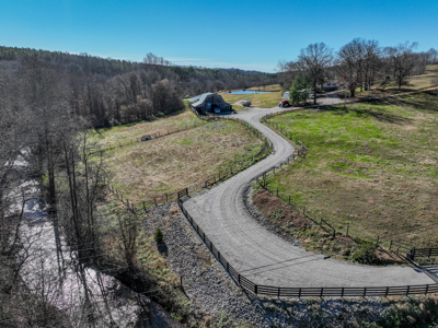 Tennessee 94 Acres of Turn-Key Country Living! - image 5