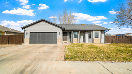 Updated 3/2 Home with RV Parking in Grand Junction - image 1