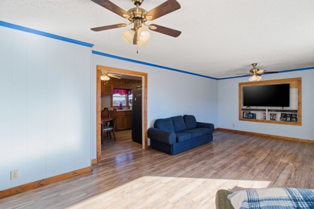 Cozy Gainesville Home Near Lakes, Rivers & National Forest - image 3