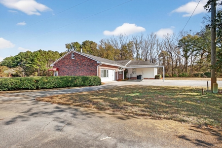 ​Midway Homestead – 3,900 SqFt Home on 25± Acres • Bamberg County - image 5
