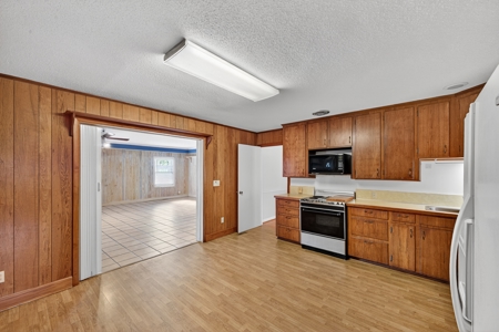 ​Midway Homestead – 3,900 SqFt Home on 25± Acres • Bamberg County - image 14