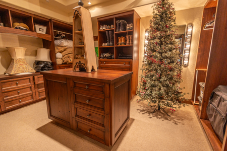 Kebler Corner - Mountain Guest Ranch, RV Park, Luxury Home - image 44