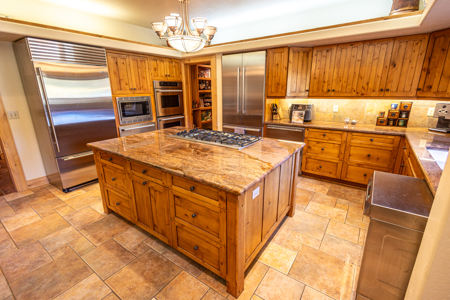 Kebler Corner - Mountain Guest Ranch, RV Park, Luxury Home - image 36