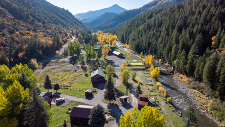 Kebler Corner - Mountain Guest Ranch, RV Park, Luxury Home - image 6