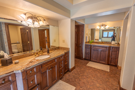 Kebler Corner - Mountain Guest Ranch, RV Park, Luxury Home - image 43