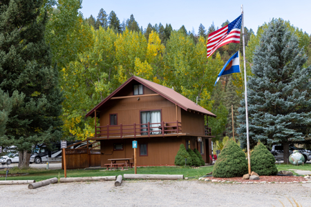 Kebler Corner - Mountain Guest Ranch, RV Park, Luxury Home - image 18