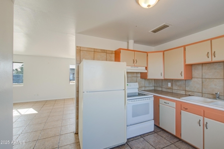 Move-In Ready 2 Bed, 2 Bath Home in Florence, Arizona - image 6