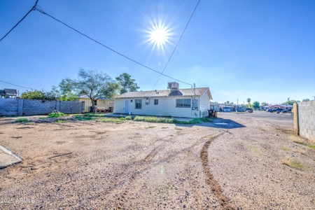 Move-In Ready 2 Bed, 2 Bath Home in Florence, Arizona - image 19