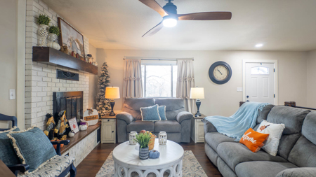 Country Home & Acreage for sale in the Arkansas Ozarks - image 7