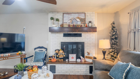 Country Home & Acreage for sale in the Arkansas Ozarks - image 8