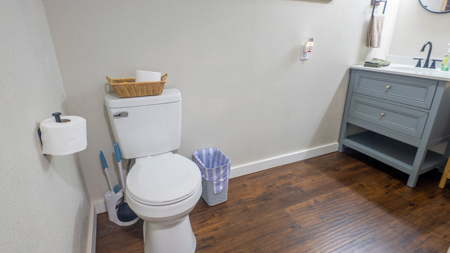 Country Home & Acreage for sale in the Arkansas Ozarks - image 34