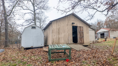 Country Home & Acreage for sale in the Arkansas Ozarks - image 41